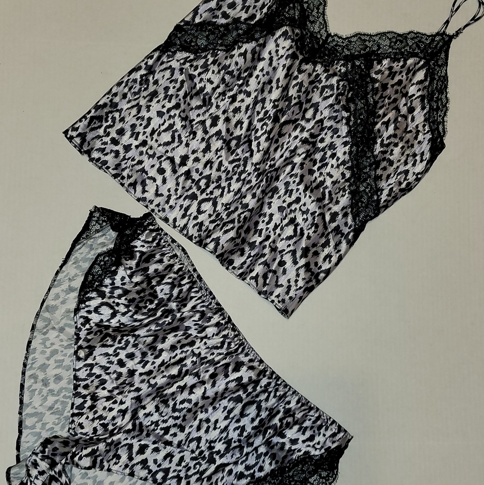 NWT VS Lingerie Short Set